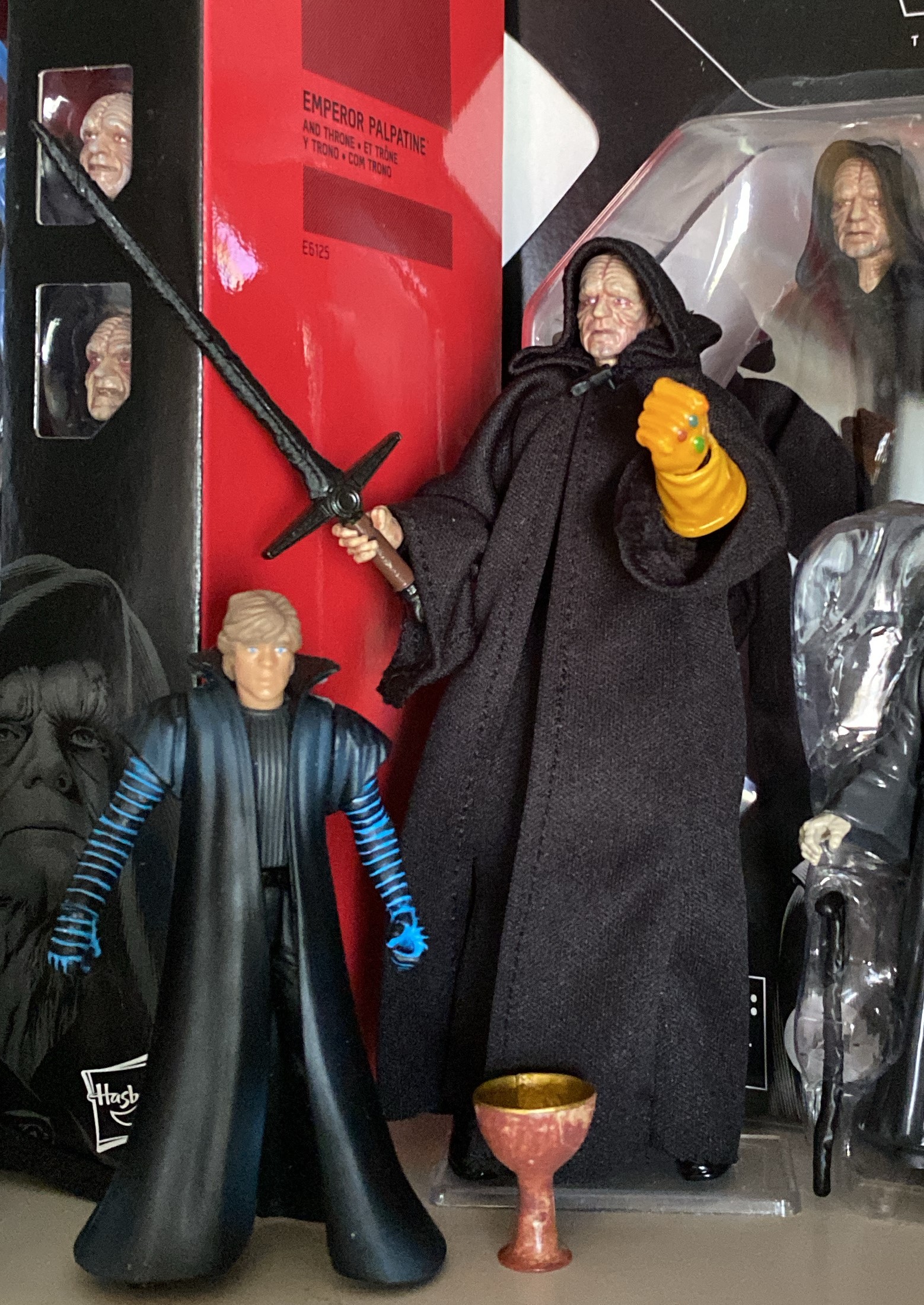 Emperor Palpatine w/ Inifinty Gauntlet and Nekron Sword